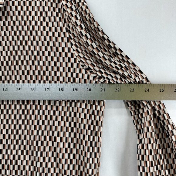 H&M Top Womens Size M Geometric Textured Jersey Button Front Long Sleeve Brown - Picture 10 of 12